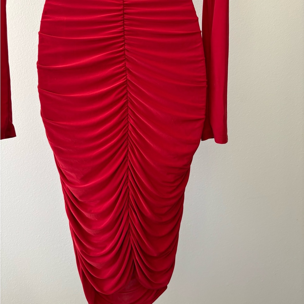 Fashion Nova Dress Medium Red Midi Body Con Backless Ruched Coquette Festival - Picture 9 of 12